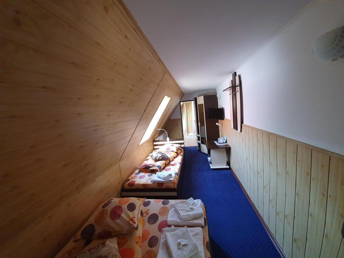 Отель Cabana Brandusa Рынка Экстерьер фото